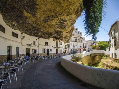 Setenil de las Bodegas